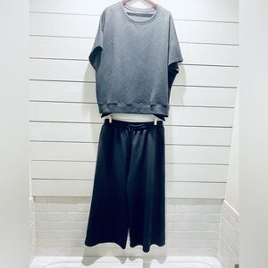 Gray Textured Women's Top and Bottom Set